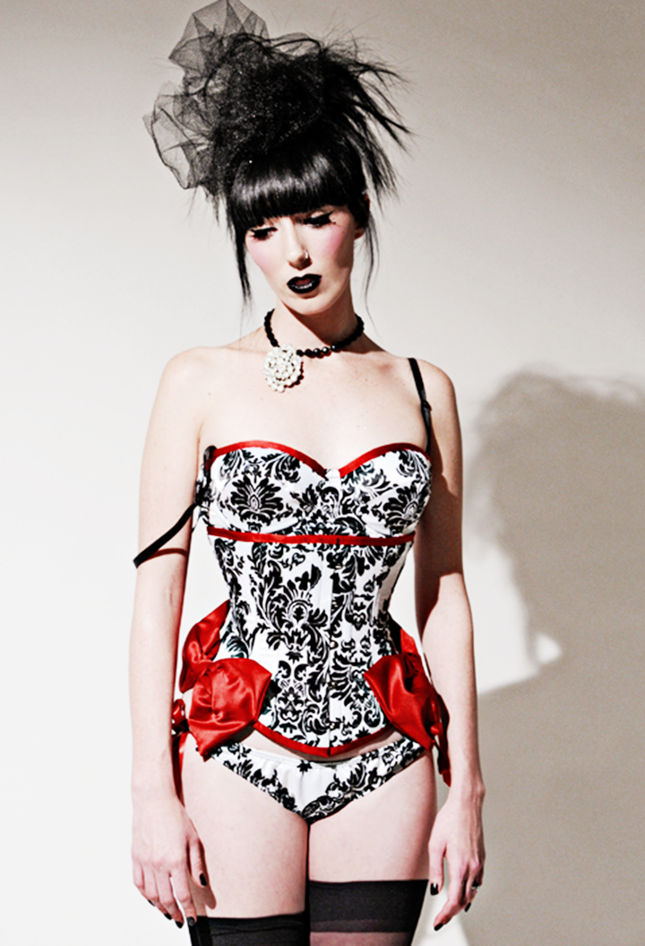 Bowed Jasmine Underbust