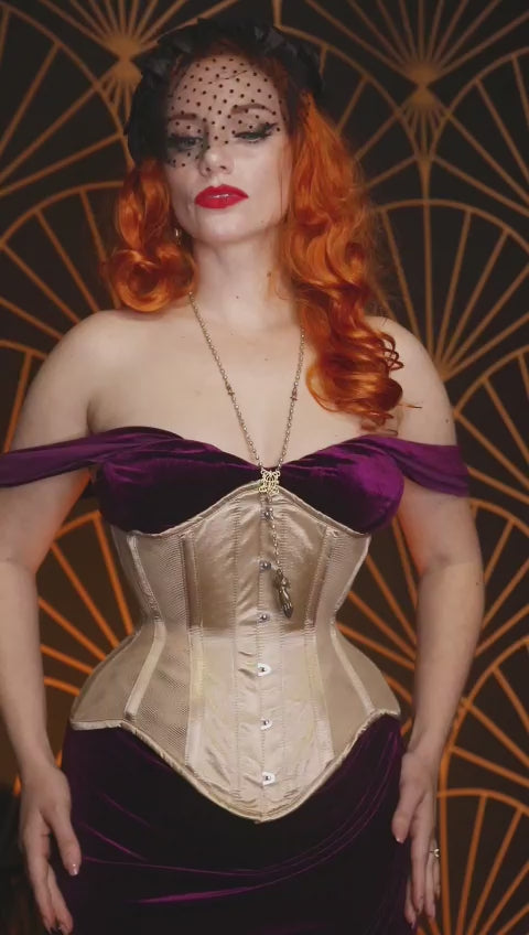 Drew Underbust