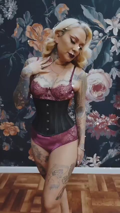 Miss Rockwell DeVil in Quinn Underbust corset in black fine mesh